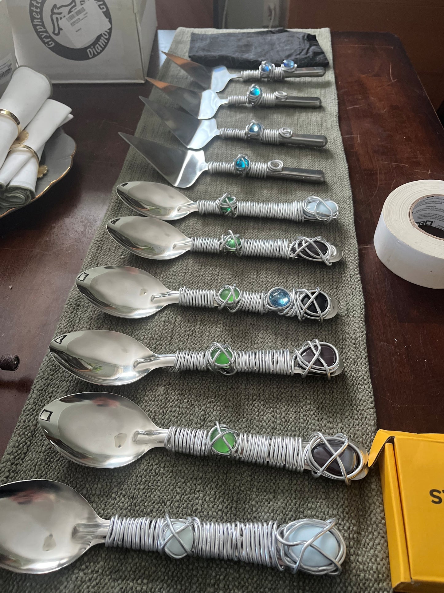 wire wrapped pie servers