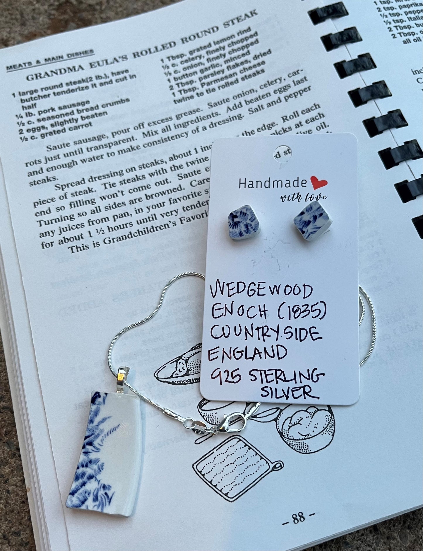 Earring and pendant bundle