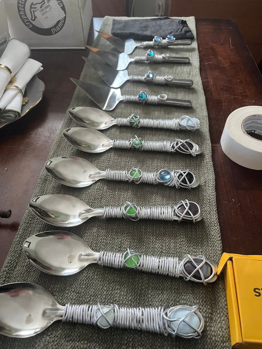 wire wrapped pie servers